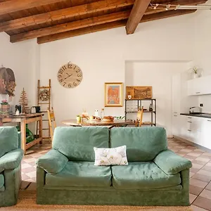 https://dimora-perla-di-villa.it-lombardy.com